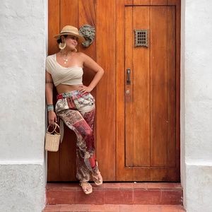 Meet your Posher, Maria